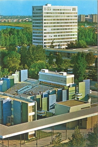 2020-1 - Mamaia. Teatrul de vară și hotelul Perla